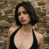 Collar Saint, dorado